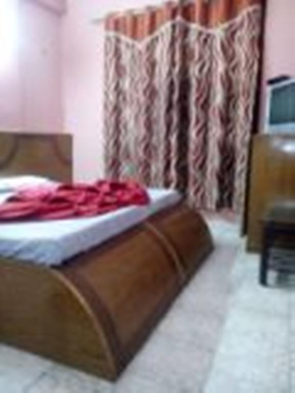 Hans International * New Delhi